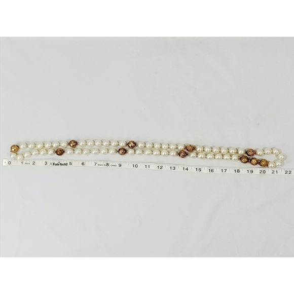 Vintage 21.5" Long Strand Off White Faux Pearls Rose Beads - Picture 2 of 7
